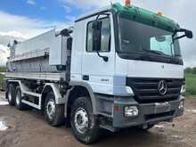 Mercedes-Benz Actros 3241 