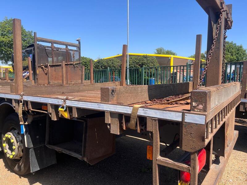 DAF 330 Flatbeds