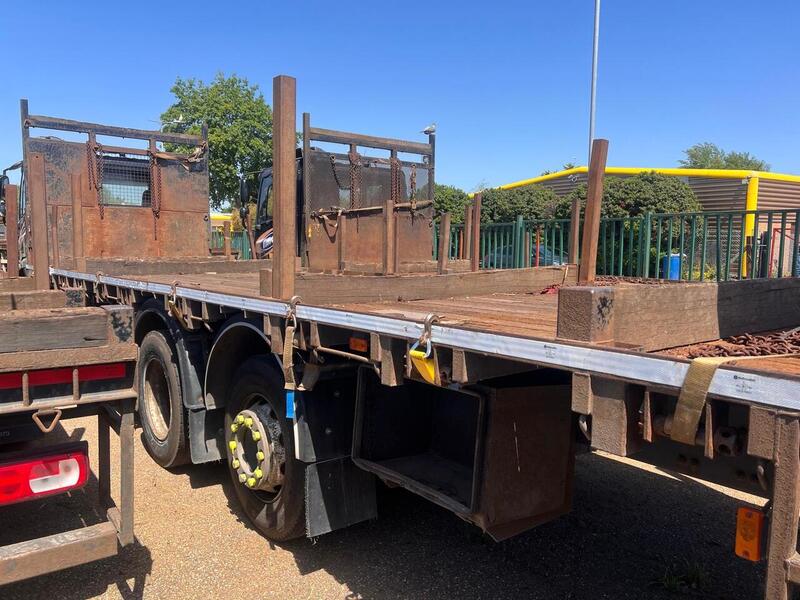 DAF 330 Flatbeds