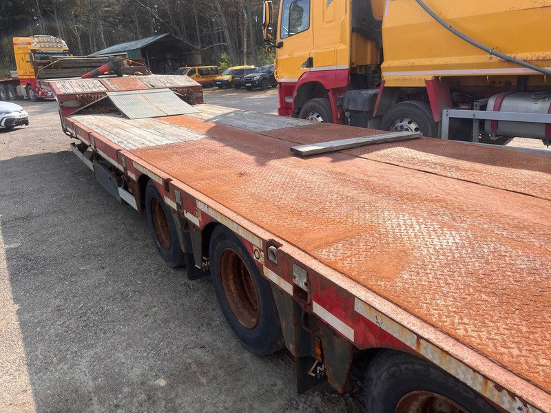 Nooteboom Tri Axle Low Loader
