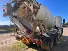 Mercedes-Benz Arocs 3240 Concrete Mixer 