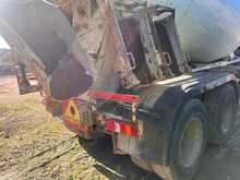 Mercedes-Benz Arocs 3240 Concrete Mixer 
