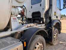 Mercedes-Benz Arocs 3240 Concrete Mixer 