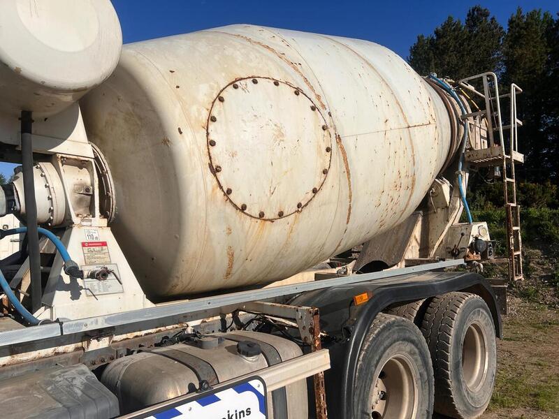Mercedes-Benz 2632 Concrete Mixer