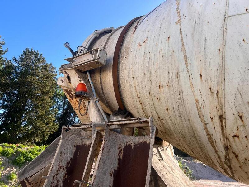 Mercedes-Benz 2632 Concrete Mixer