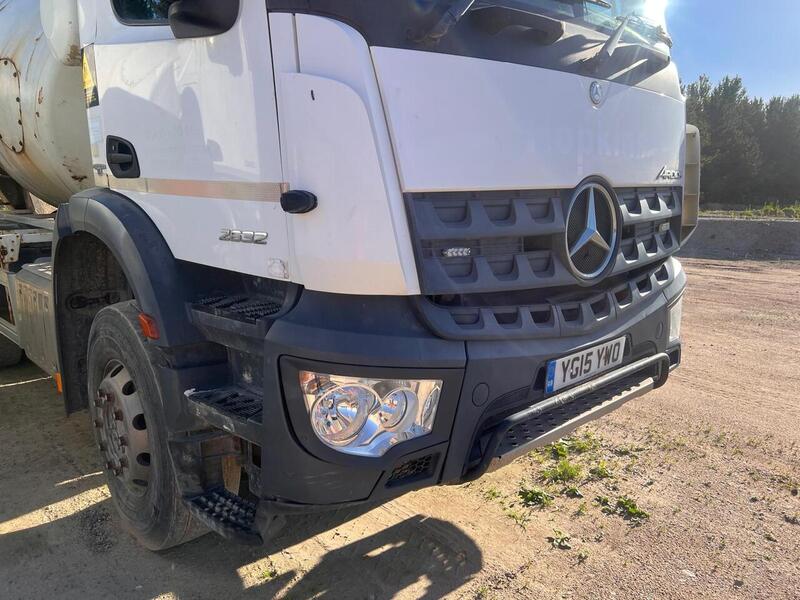 Mercedes-Benz 2632 Concrete Mixer