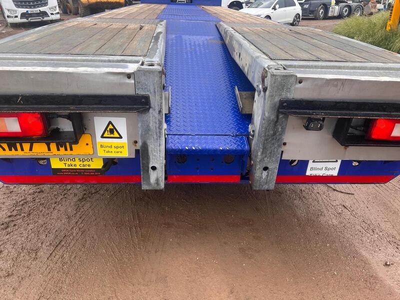 Volvo 320HP 26 Ton Beavertail