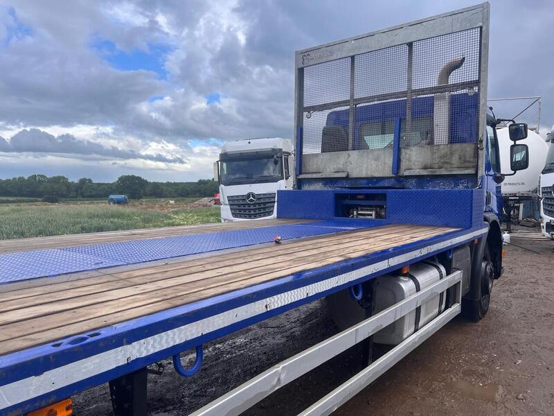 Volvo 320HP 26 Ton Beavertail