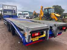 Volvo FE 320HP 26 Ton Beavertail 