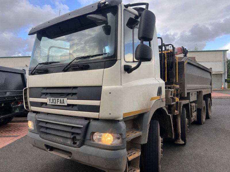 DAF 410 Tipper Fitted with Crane & Grab