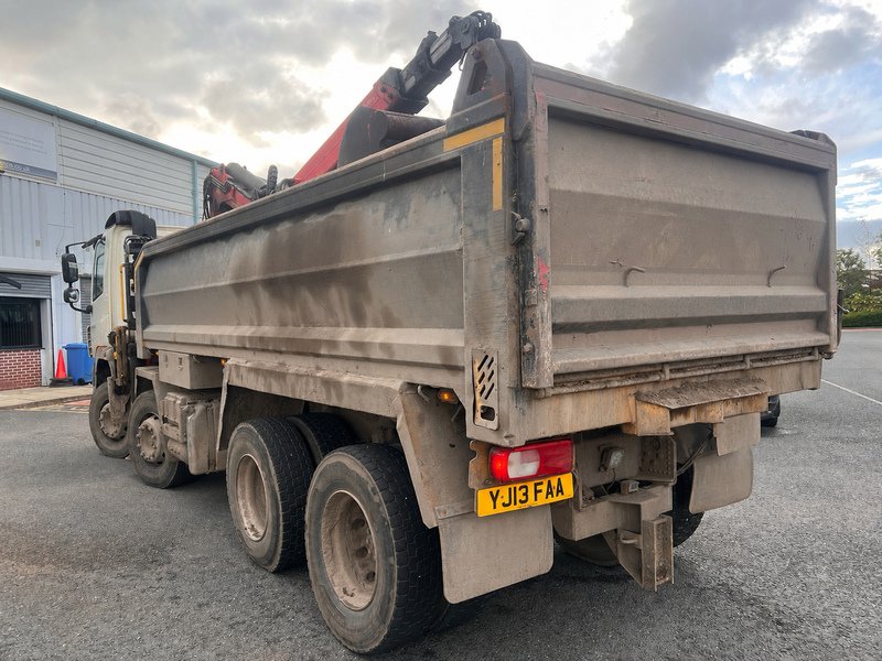 DAF 410 Tipper Fitted with Crane & Grab