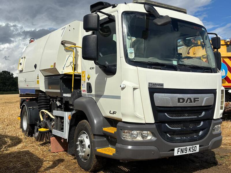 DAF 230 FA Road Sweepers