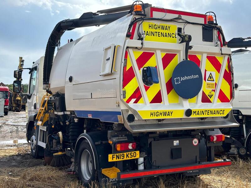 DAF 230 FA Road Sweepers
