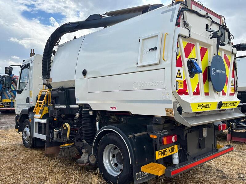 DAF 230 FA Road Sweepers