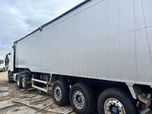 Wilcox 70 Yard Grain Tipping Trailer 