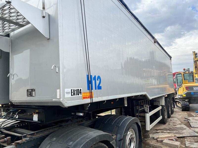Wilcox Tipping Trailer