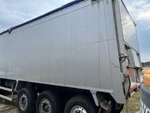 Wilcox 70 Yard Grain Tipping Trailer 