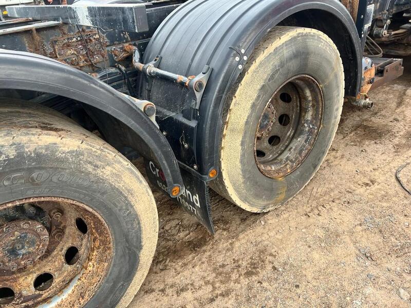 MAN 32.360 Chassis Cab