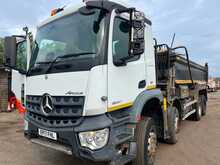 Mercedes-Benz 3240 Tipper With Palfinger Grab 