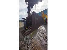 Selection of Digging Buckets to fit 20-24 ton Excavators  