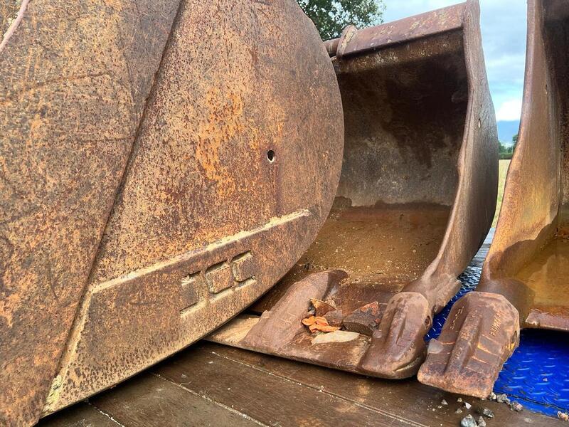 Selection of Digging Buckets Attachments 