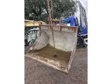 Selection of Digging Buckets to fit 20-24 ton Excavators  