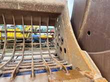 Selection of Digging Buckets to fit 20-24 ton Excavators  