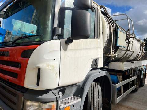 Fitted with Whale Vac Tanker