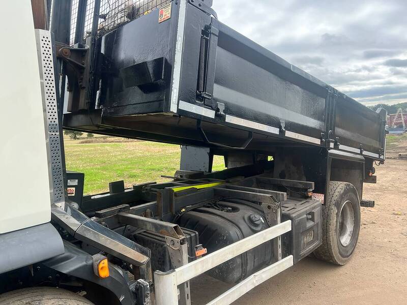 DAF 260 Dropside Tipper