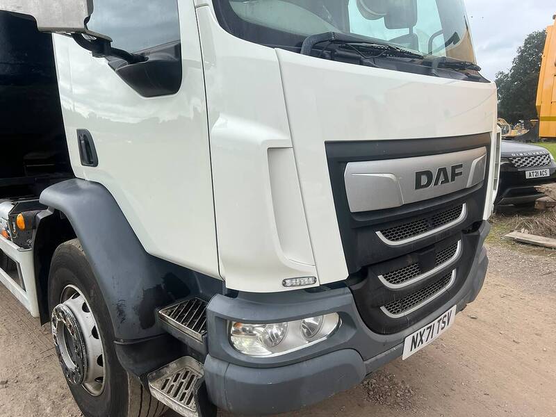 DAF 260 Dropside Tipper