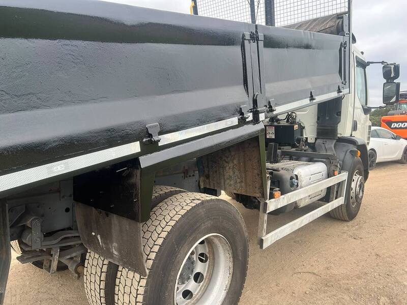 DAF 260 Dropside Tipper