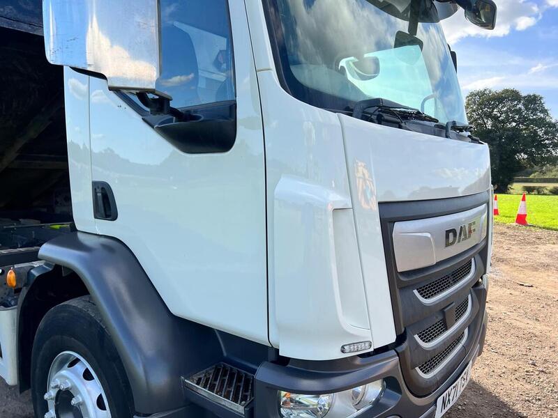 DAF 260 Dropside Tipper