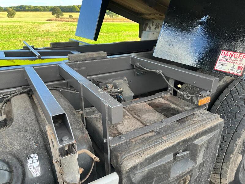 DAF 260 Dropside Tipper