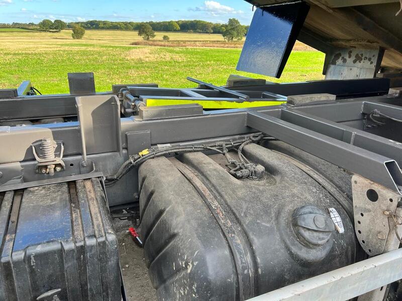 DAF 260 Dropside Tipper