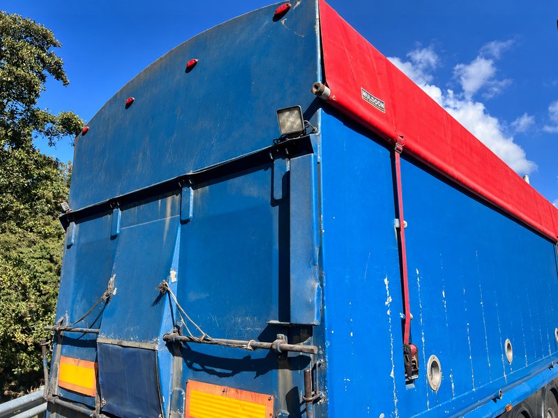 Muldoon Tipping Trailer