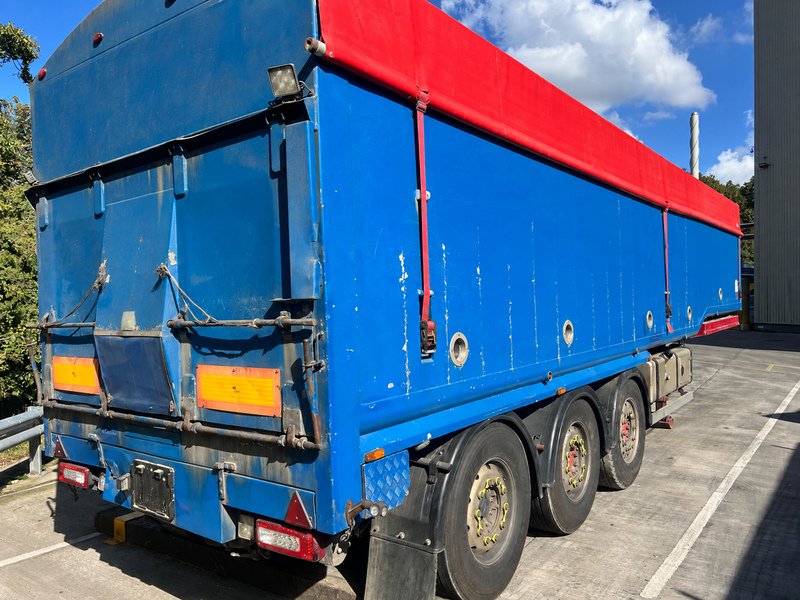Muldoon Tipping Trailer