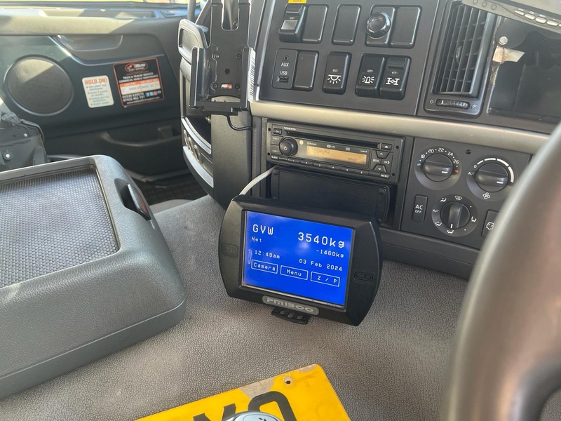 Volvo 420 13 Litre 8x4 Steel Body Tipper