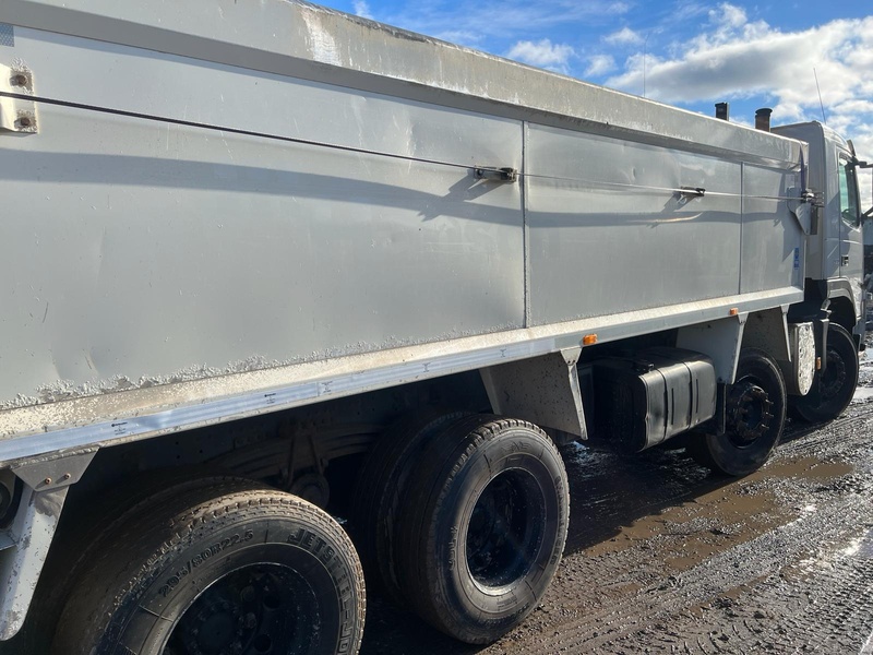 Volvo 420 13 Litre 8x4 Steel Body Tipper
