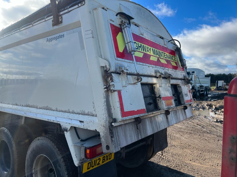 Volvo 420 13 Litre 8x4 Steel Body Tipper