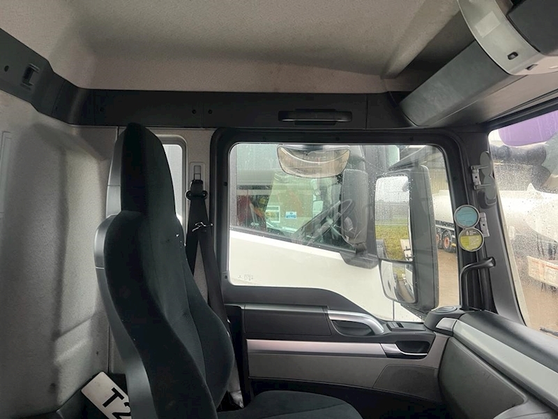 MAN 24.440 Full Pet Reg Tractor Unit