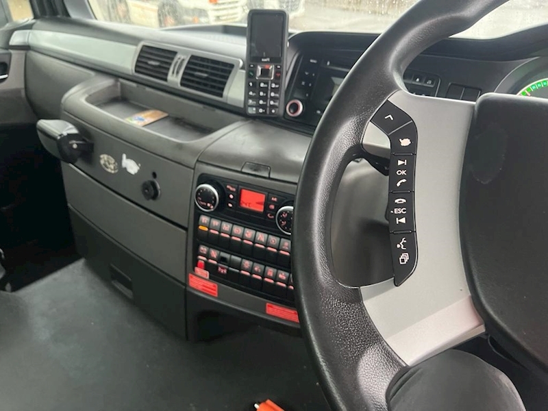 MAN 24.440 Full Pet Reg Tractor Unit