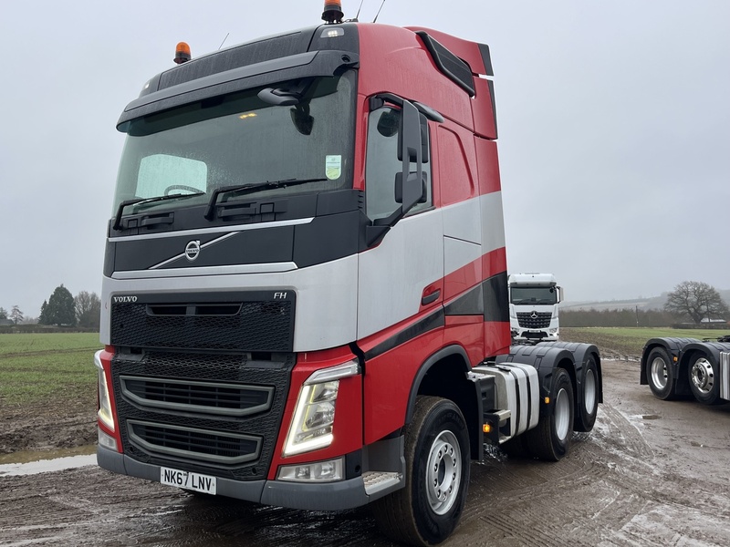 Volvo 540 83 Ton Tractor Unit