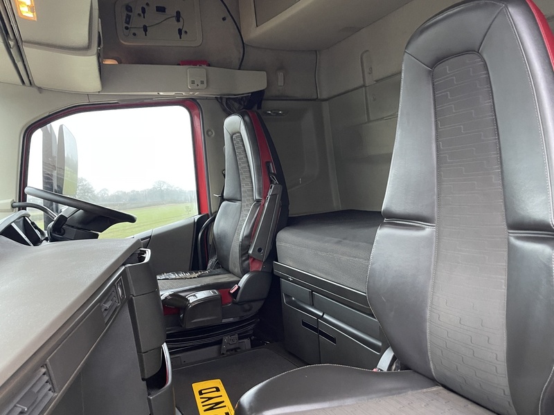 Volvo 540 83 Ton Tractor Unit