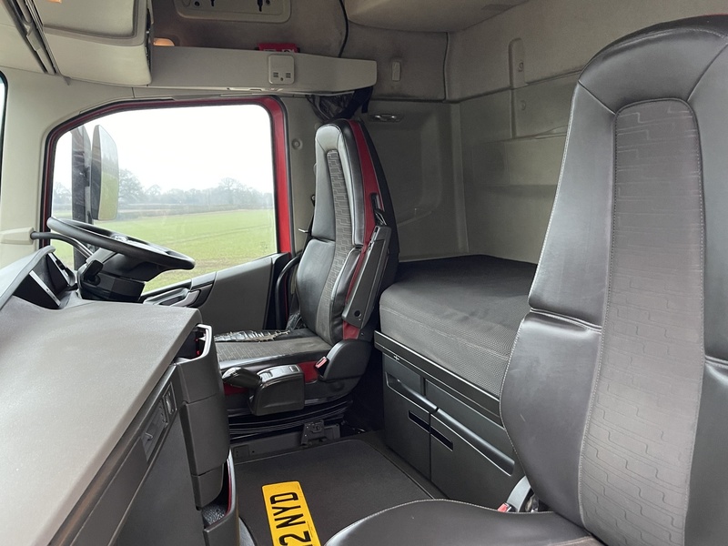 Volvo 540 83 Ton Tractor Unit