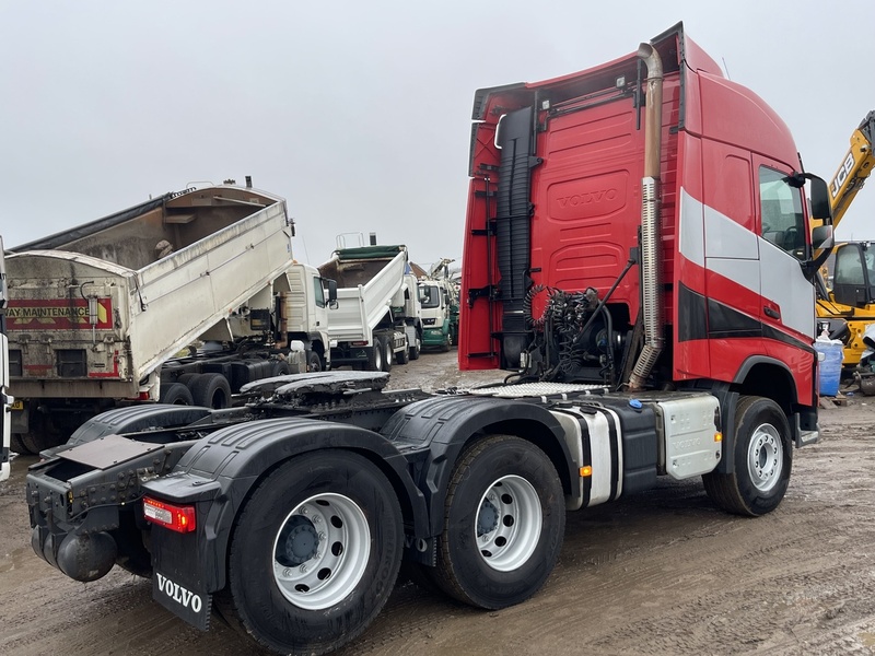 Volvo 540 83 Ton Tractor Unit
