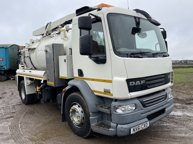 DAF 220 8200 Litre Vac Tanker