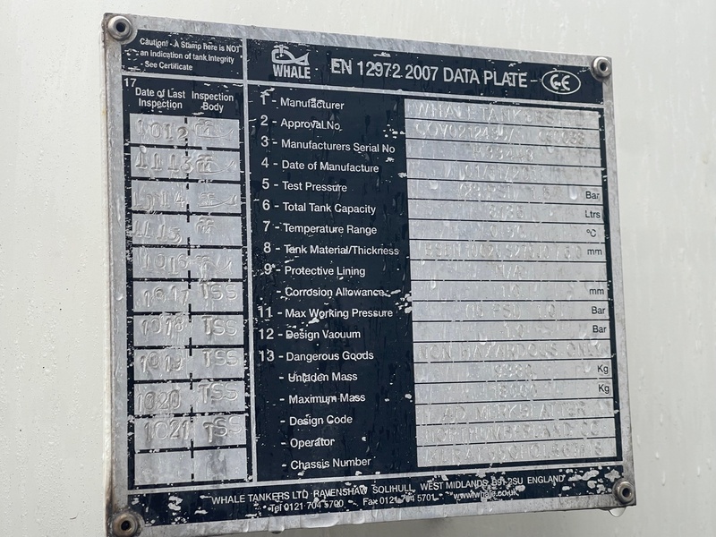 DAF 220 8200 Litre Vac Tanker