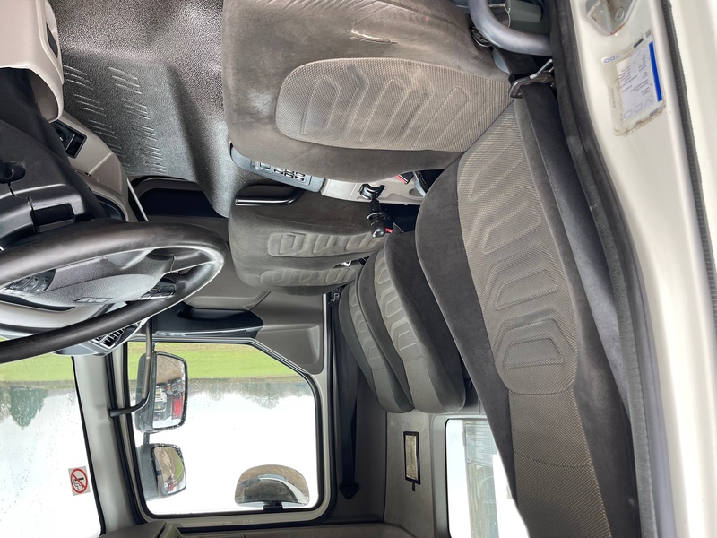 DAF 220 8200 Litre Vac Tanker