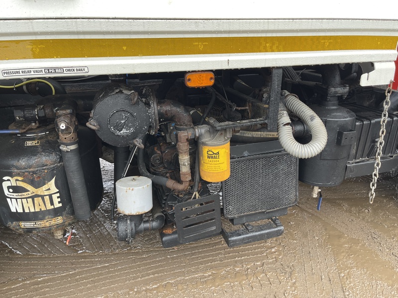 DAF 220 8200 Litre Vac Tanker