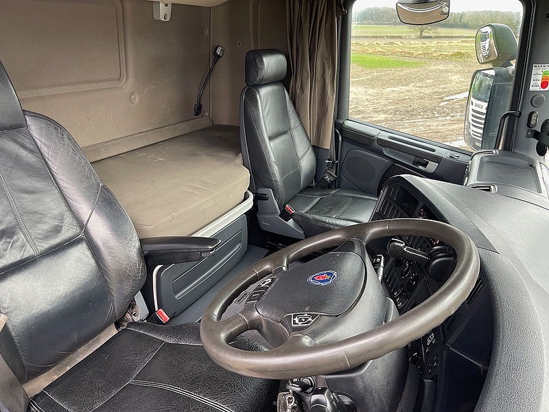 Scania 6x2 Euro 5 Tractor Unit